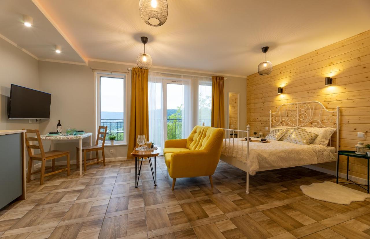Villa Kasztelan Apartamenty Устшики Долне Екстериор снимка